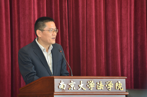 6beat体育365官网校长助理、教授博导濮励杰致欢迎辞.jpg 6beat体育365官网校长助理、教授博导濮励杰致欢迎辞.jpg