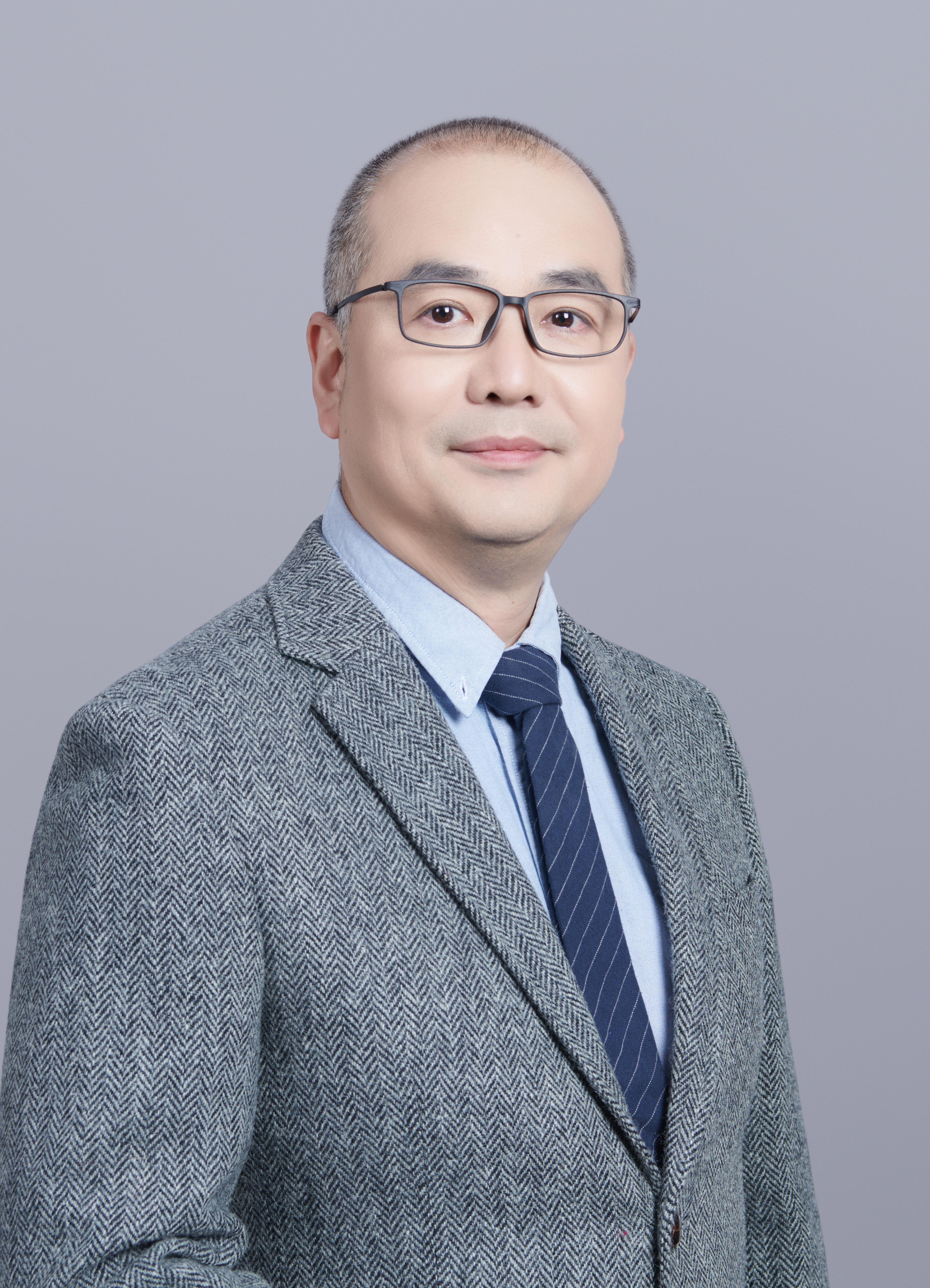 裘溯