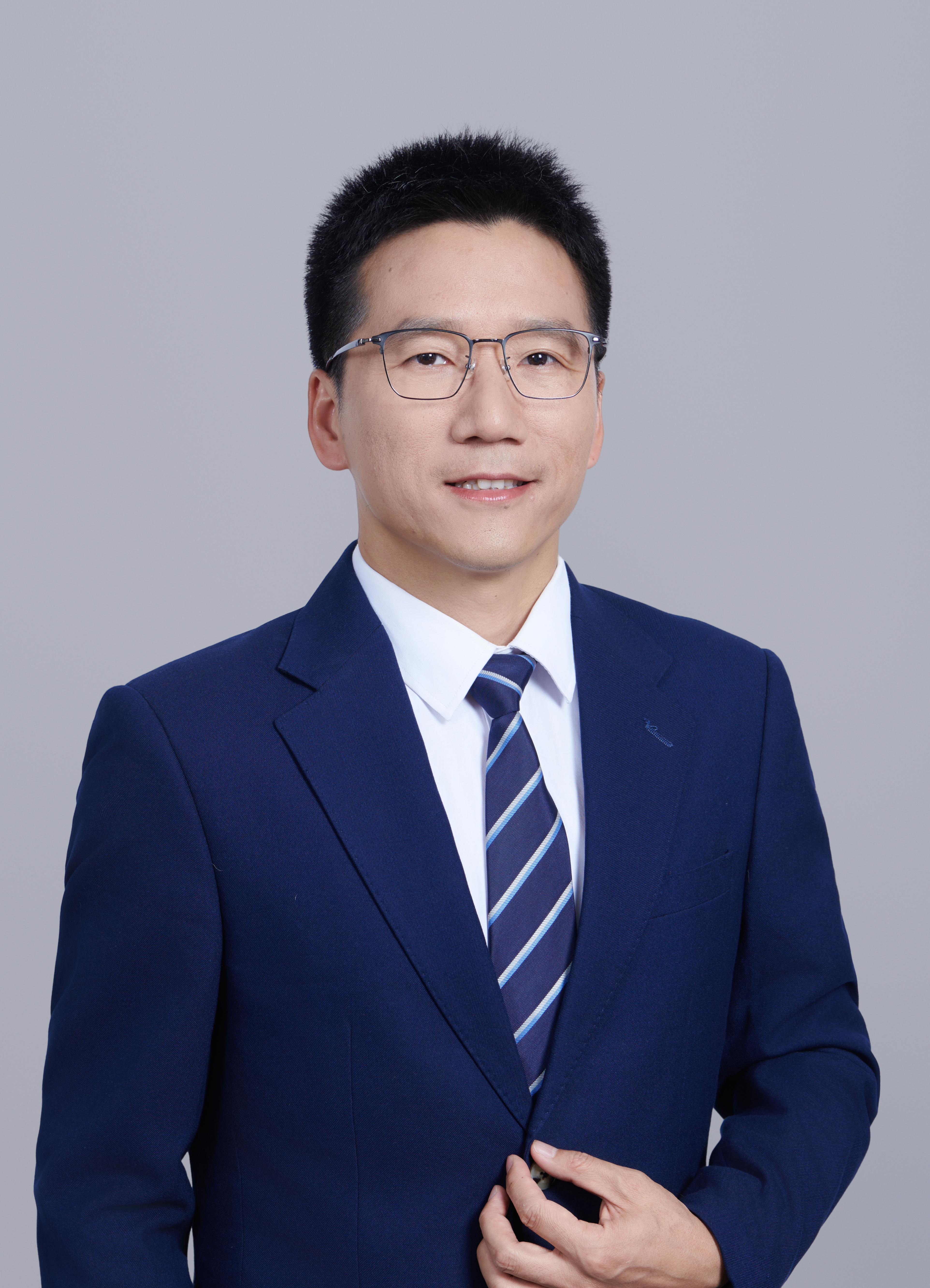 杨勇